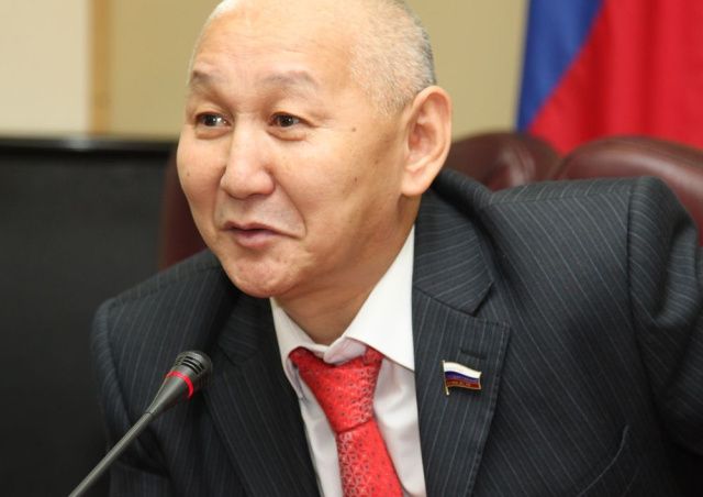 Депутаты "Ил Тумэн" мухлюют с доходами и недвижимостью?