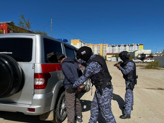 В Якутске росгвардейцы пресекли попытку сбыта краденого лобзика