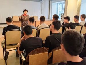 Месячник психологического здоровья идет в студенческом общежитии 