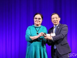 В Якутске наградили лучших юных хомусистов