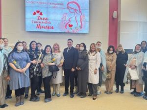 В Перинатальном центре Якутска отметили День беременных