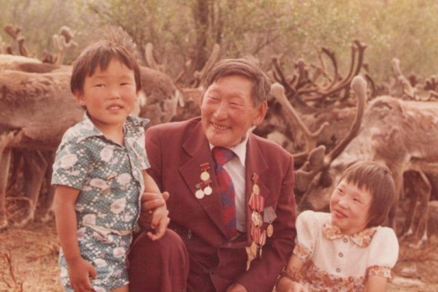 Битва с медведем, роды в чуме и другая цивилизация: история династии оленеводов Погодаевых