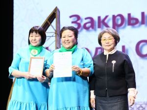 В Якутии завершилась декада Олонхо