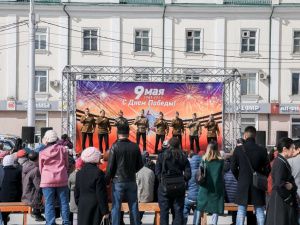 В Якутске «солдатской кашей» угостили тысячу человек