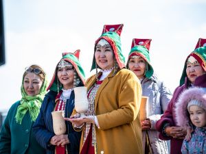 Айсен Николаев дал старт строительству школы-сада в селе Октемцы