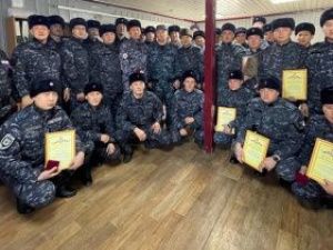 Министр внутренних дел по Республике Саха (Якутия) Владимир Прокопенко проверил работу сводного отряда, несущего службу в Дагестане