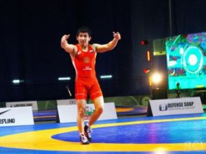 Арыйаан Тютрин одержал победу в финале Кубка мира