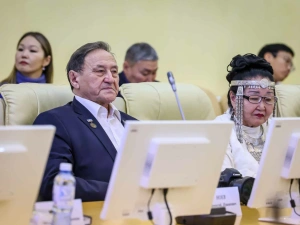 В Якутске презентовали  8-ой выпуск книги «Золотые семьи Якутии»