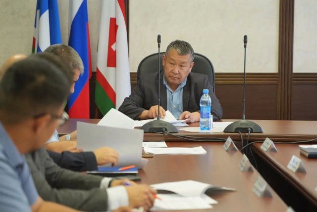 Дмитрий Садовников провел заседание Антинаркотической комиссии Якутска