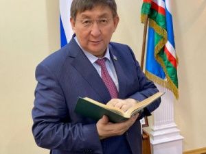 Юрий Куприянов: Библиотеки становятся трендом признания республики на культурном пространстве страны
