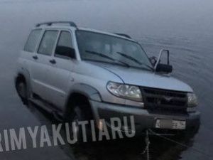 Из реки Лены вытащили "УАЗ Патриот" с трупом внутри? По слухам и по существу