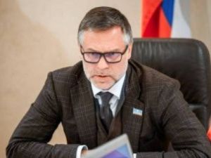 В рамках подготовки регионов к Госсовету Кирилл Бычков поднял проблемы Якутии в минстрое РФ