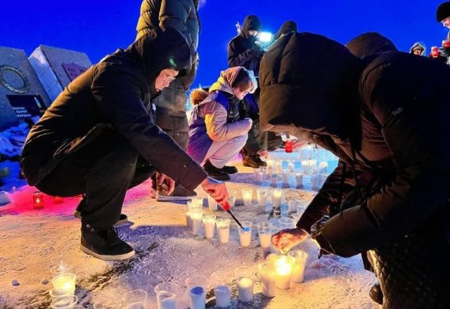 В Якутске прошла акция « Свеча памяти» в память жертв теракта в «Крокус сити холле»