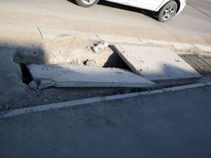 «Откровенная халтура!». Мэр Якутска отказалась принимать работы, проведенные по улице Бестужева-Марлинского