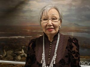 Якутские мастерицы воссоздали по фотографии роскошные наряды знатных дам начала XX века