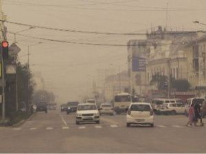 Якутск окутало дымом от лесных пожаров. Концентрация оксида углерода превысила допустимые нормы