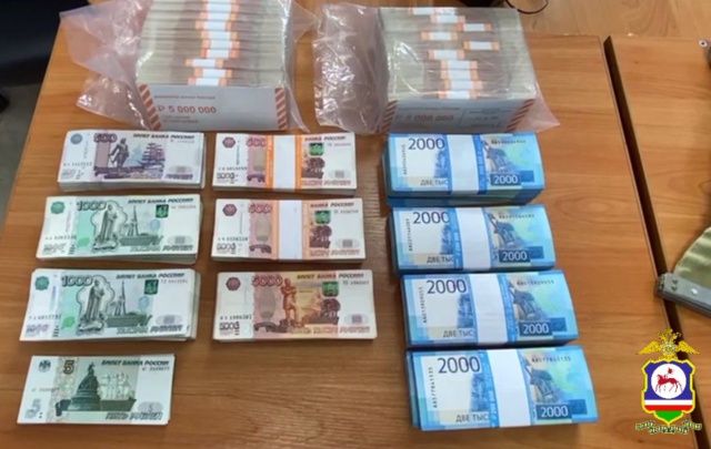 Якутские полицейские вернули потерпевшим от действий кибермошенников свыше 11,6 млн рублей