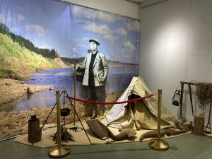 В Якутске открылась выставка к 150-летию первого Героя Труда Петра Староватова