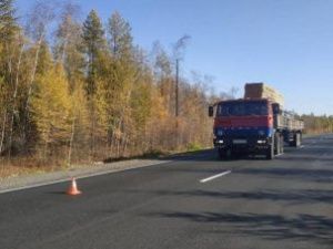 Дорожники досрочно завершили ремонт участка Намского тракта