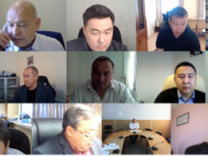 У Дмитрия Садовникова рассмотрели вопросы завоза грузов в республике