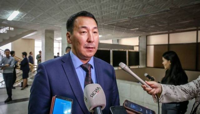 Николай Архипов переизбран главой Амгинского улуса