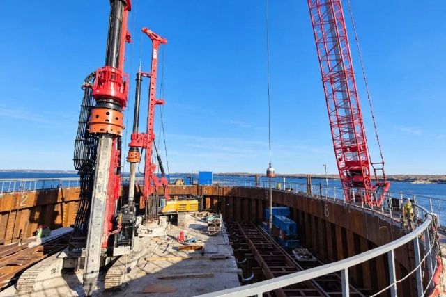 Мостовой переход через Лену в Якутии вступил в ключевую фазу строительства