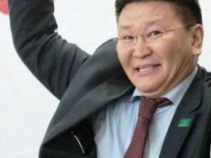 Чиновники из администрации Сунтарского улуса выбросили на ветер миллионы