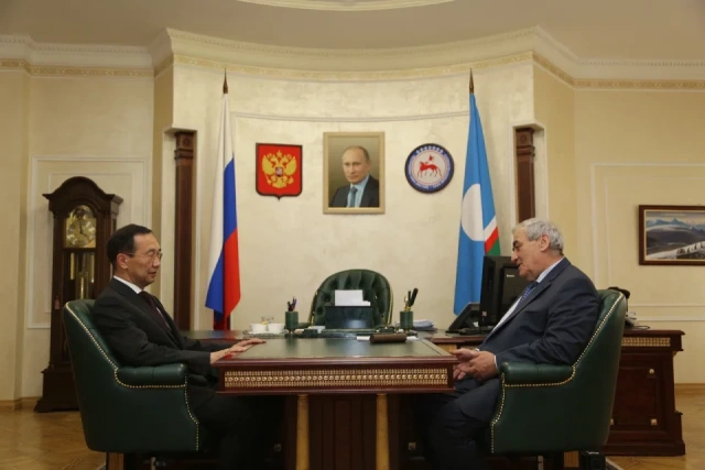 Актуальные вопросы развития Якутии обсудили Айсен Николаев и Вячеслав Штыров