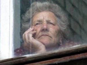 Якутия рассматривает введение домашнего режима для пожилых людей по примеру Москвы