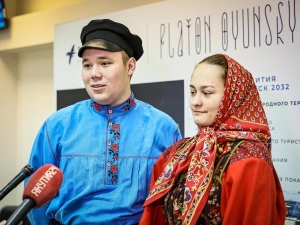 В Якутск прибыл огонь Всероссийского семейного очага