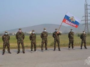 В Якутии росгвардейцы провели забег в рамках всероссийского Дня физкультурника