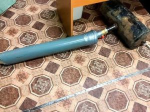 Сотрудники исправительных учреждений продолжают работу по пресечению доставки запрещенных предметов осужденным