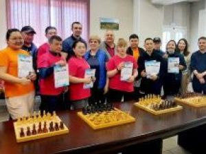 Достижения спорта: В ЖДЯ состоялся турнир по шахматам и шашкам