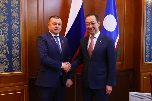 Глава Якутии Айсен Николаев встретился с лидером сообщества «Движение Первых» Артуром Орловым