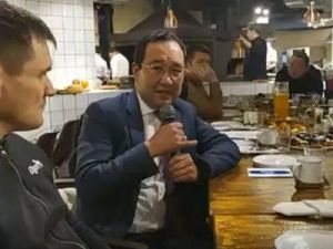 Айсен Николаев объяснил блогерам разницу между делом Виктора Лебедева и делом Георгия Карамзина