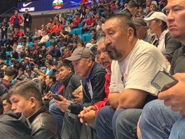 «Нам такая борьба не нужна!». Все шесть якутских борцов проиграли в первой же схватке на чемпионате мира в Нур-Cултане