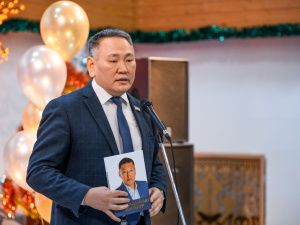 Вышла в свет книга в память о трехкратном чемпионе мира по кикбоксингу Иннокентии Макарове