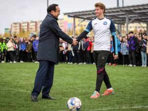 В Удачном Якутии открыли городской спортивный стадион