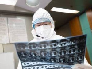 Число умерших от коронавируса в провинции Хубэй достигло 974