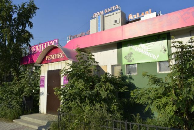 Алкогольную компанию оштрафовали за мусор в Якутске