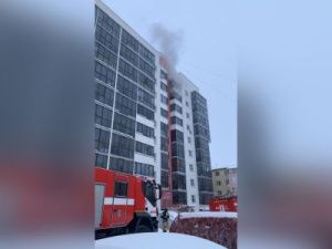 Возгорание в квартире девятиэтажного дома ликвидировали пожарные в Якутске