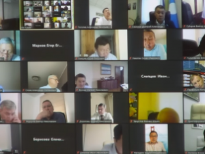 Региональным законом выплаты приемным родителям и патронатным воспитателям будут проиндексированы