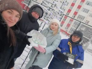 Добрая традиция Якутска: новогодние подарки дворникам и консьержам
