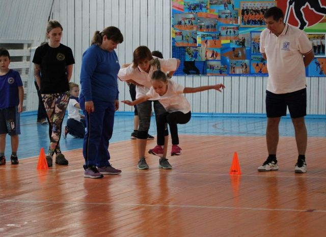 Папа, мама, я – спортивная семья!