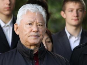 Михаил Николаев: Я слишком молод, чтобы называть аэропорт моим именем