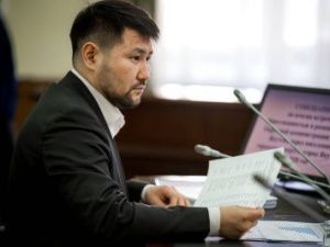 Мэр Жека начал «покатушки»