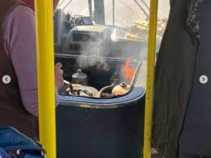 Факт: В Якутске загорелся маршрутный автобус!