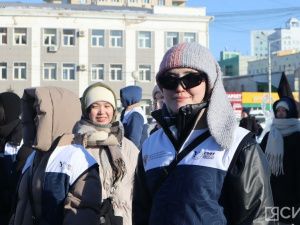 В Якутске молодежь собралась на митинге в поддержку Путина и 10-летия воссоединения Крыма с Россией
