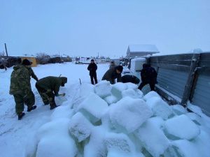 Сотрудники службы судебных приставов оказали  адресную помощь семьям мобилизованных