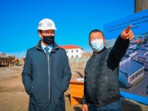 Ил Дархан проверил ход строительства образовательных учреждений в городе Якутске